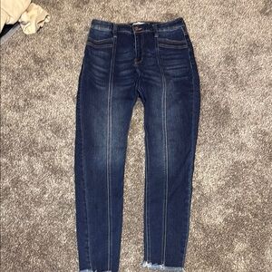 KanCan exclusively for Maurice’s